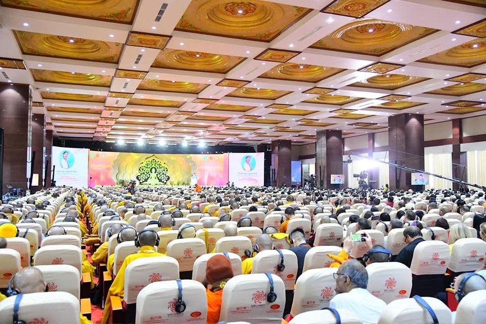 bemacvesak2025_vesak2025_nguoiphattu_com_vesak (2).jpg